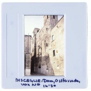 Bisceglie, Dom San Pietro Apostoli : Ostfassade, von Nordosten