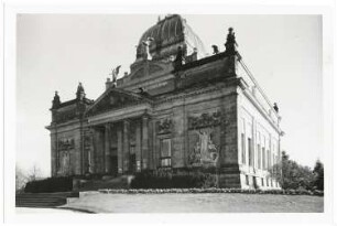 Ruhmeshalle und Kaiser-Friedrich-Museum (Oberlausitzer Gedenkhalle), Görlitz: Vorderfront und Südseite