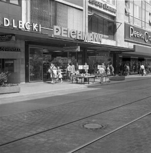 Schuhgeschäft Deichmann in der Kaiserstraße 86