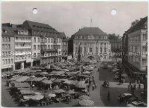 Bonn, Rathaus und Markt