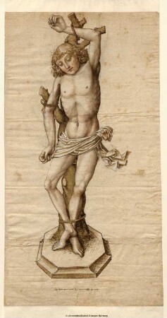 Der Heilige Sebastian, auf einem Sockel stehend, mit seinem rechten Oberarm und linken Unterarm an einen Baum gebunden