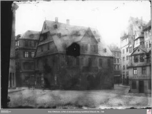 Mehlwaage, Fahrgasse 19, von Westen, rechts Garküchenplatz 12 (angeschnitten) und Fürsteneck (angeschnitten)
