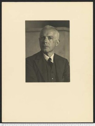 Porträtaufnahme Béla Bartók