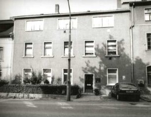 Schwarzenberg. Wohnhaus, Karlsbader Straße 11. Straßenfront