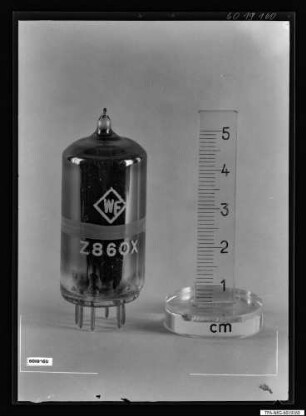 Röhre Z 860 X "WF"; Foto, 1. April 1960