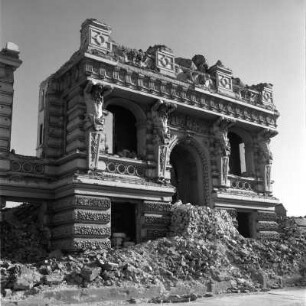 Berlin. Burggrafenstraße, Ruine