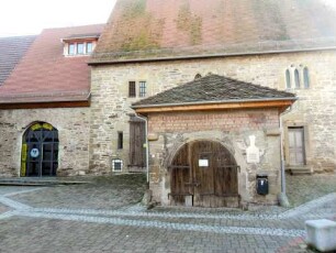 Stadtbild-Kelter (Meierhof) - Innenhof - Hauptgebäude von Norden über Traufseite in Übersicht