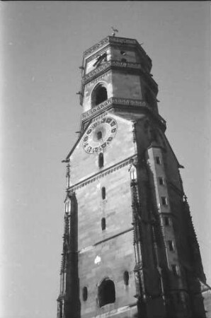 Stuttgart: Ruine, Turm der Stiftskirche