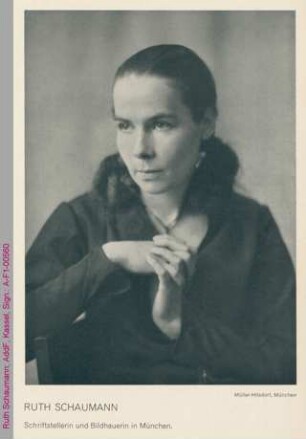 Porträt von Ruth Schaumann