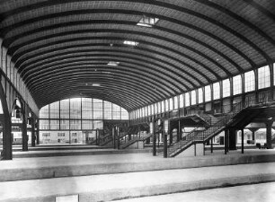 Hauptbahnhof — Bahnsteighalle