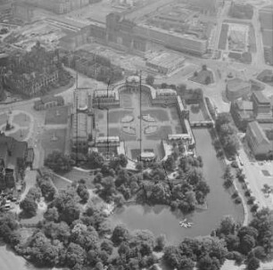 Zwinger in der Inneren Altstadt von Dresden : Blickrichtung Südosten
