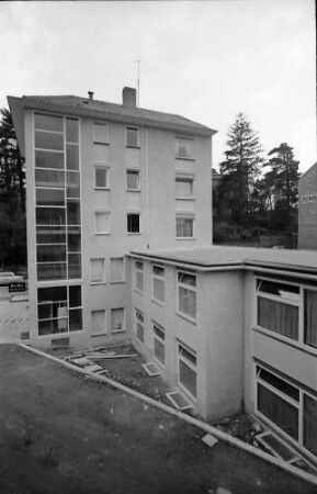Freiburg: Berlitz Schule; Außenansicht der Berlitz Schule, Rückansicht
