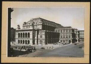 Kaiserlich-königliches Hof-Operntheater (auch: Wiener Staatsoper), Wien: Ansicht von Süden