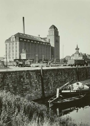 Dresden-Friedrichstadt, Hafenmühle und Elbhafen