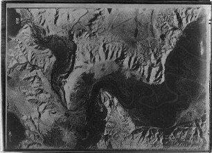 el-Mendesse (Jordanfurt) von mellaha [El-mellaha] Mündung nördl. F. [?] Mündung des w. el-mellaha in d. Jordan v. S.