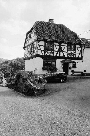 Wohnhaus; Weilrod, Schloßstraße 4