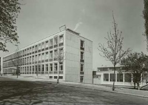 Dresden-Südvorstadt, Mommsenstraße 4. Institut für Textilchemie der Technischen Hochschule Dresden (1961-1965; C. Krause, F. Schaarschmidt, W. Plum)