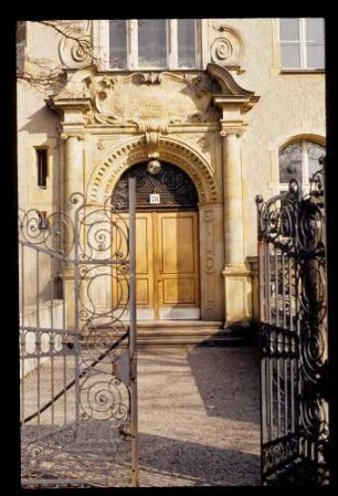 Königin Luise-Stift. 2.3.85.