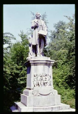 Lortzing-Denkmal 18.7.64.