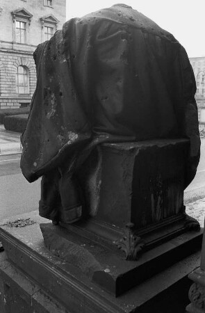 In Berlin-Kreuzberg vor dem MGB : In Berlin-Kreuzberg vor dem MGB; siehe auch 5621_26