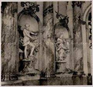 Würzburg, Würzburger Residenz, Kaisersaal, Plastiken