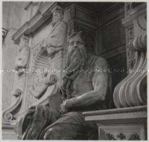 Rom, Kirche St. Peter in den Ketten, Michelangelos Grabmal für Papst Julius II., Moses