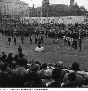 Vereidigung auf dem Altmarkt