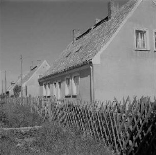 Ummanz-Waase-Wusse. Moderne Landarbeiterwohnungen