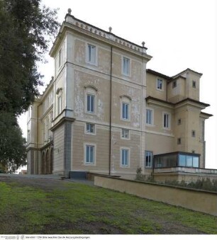 Villa Grazioli (ehem. Villa Montalto), Nordostfassade