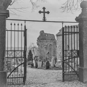 Bautzen, Altstadt : Bautzen. Friedhof St. Nicolai. Eingangspforte