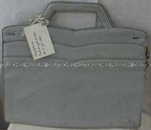 Tasche zum Frauenkongress der DDR
