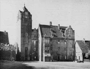 Bernburg, Schloss, Blauer Turm; Altes Haus