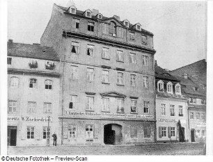 Dresden-Altstadt, Terrassenufer 13. Wohnhaus des Malers C. D. Friedrich