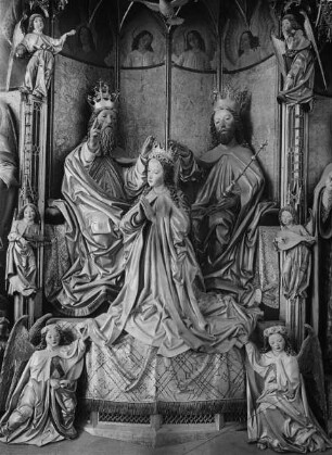 Ehemaliger Hochaltar — Schrein mit Marienkrönung, dem heiligen Michael und dem heiligen Erasmus