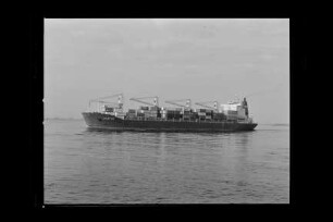 Castor (1982), Frachtschiff, Christian F. Ahrenkiel, Hamburg , Bau-Nr. 191