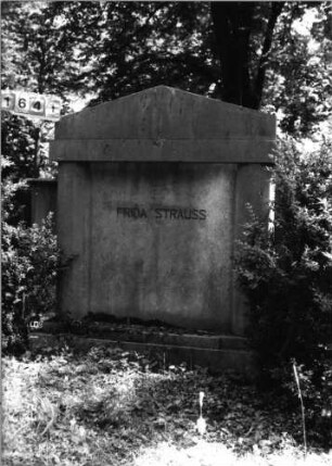 Grabstein 1641 [Hahn S. 209 Grab-Nr. 2311]