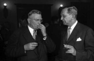 Freiburg: Kaufhaussaal, Dr. Grimme