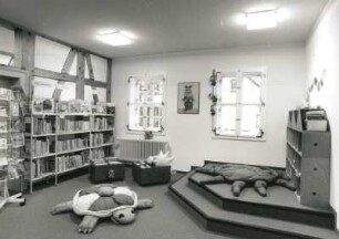 Niesky. Stadtbibliothek, Zinzendorfplatz 10. Kinderbibliothek