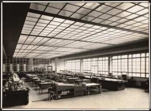 I.G.-Farben, Frankfurt/Main Verwaltungsgebäude: Laboratorium: Innenraum