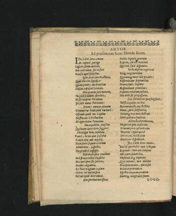 Autor Ad praesentem nunc librum suum.