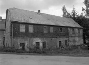 Klingenthal-Zwota, Braugasse 1. Wohnhaus (1837). Straßenansicht
