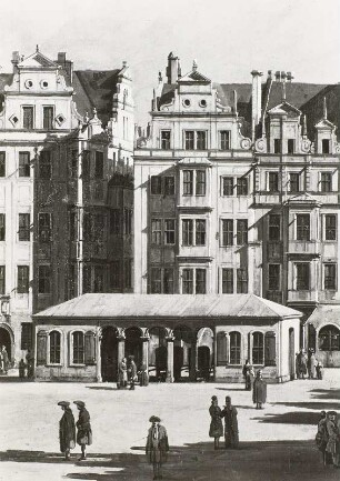 Der Altmarkt zu Dresden von der Schloßstraße aus