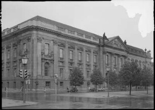Deutsche Staatsbibliothek & ehemalige Preußische Staatsbibliothek