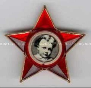 Pionierorganisation W. I. Lenin, Oktoberkinder, Mitgliedsabzeichen