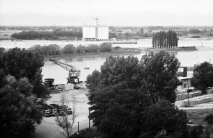 Breisach: Blick vom Münsterberg auf Ausgang des Grand Canal