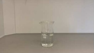 Wunderkerzen unter Wasser (auch in Slow-Motion)