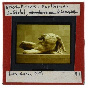 Lagernde männliche Gestalt, Parthenon, Ostgiebel