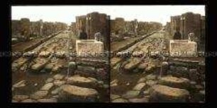 Straße mit Brunnen und Trittsteinen, Pompeji