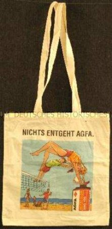 Beutel mit Agfa-Werbung