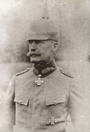 Fuchs, Georg Hermann; Generalleutnant, Kommandierender General des XIV. Reserve-Korps, geboren am 25.12.1856 in Danzig